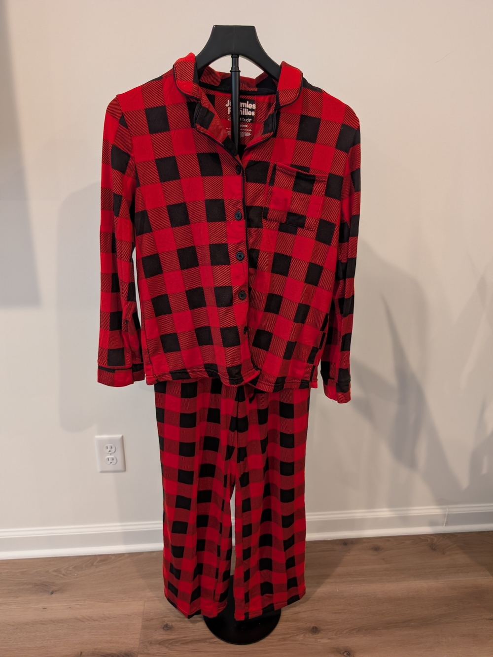 Cuddl Duds Jammies for Your Families Red/Black Plaid Pajama Set Petite PS